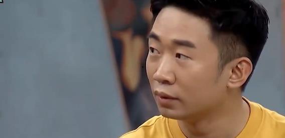 杨迪女朋友爆料视频播放,揭秘明星恋情背后的甜蜜瞬间 第2张 杨迪女朋友爆料视频播放,揭秘明星恋情背后的甜蜜瞬间 第2张